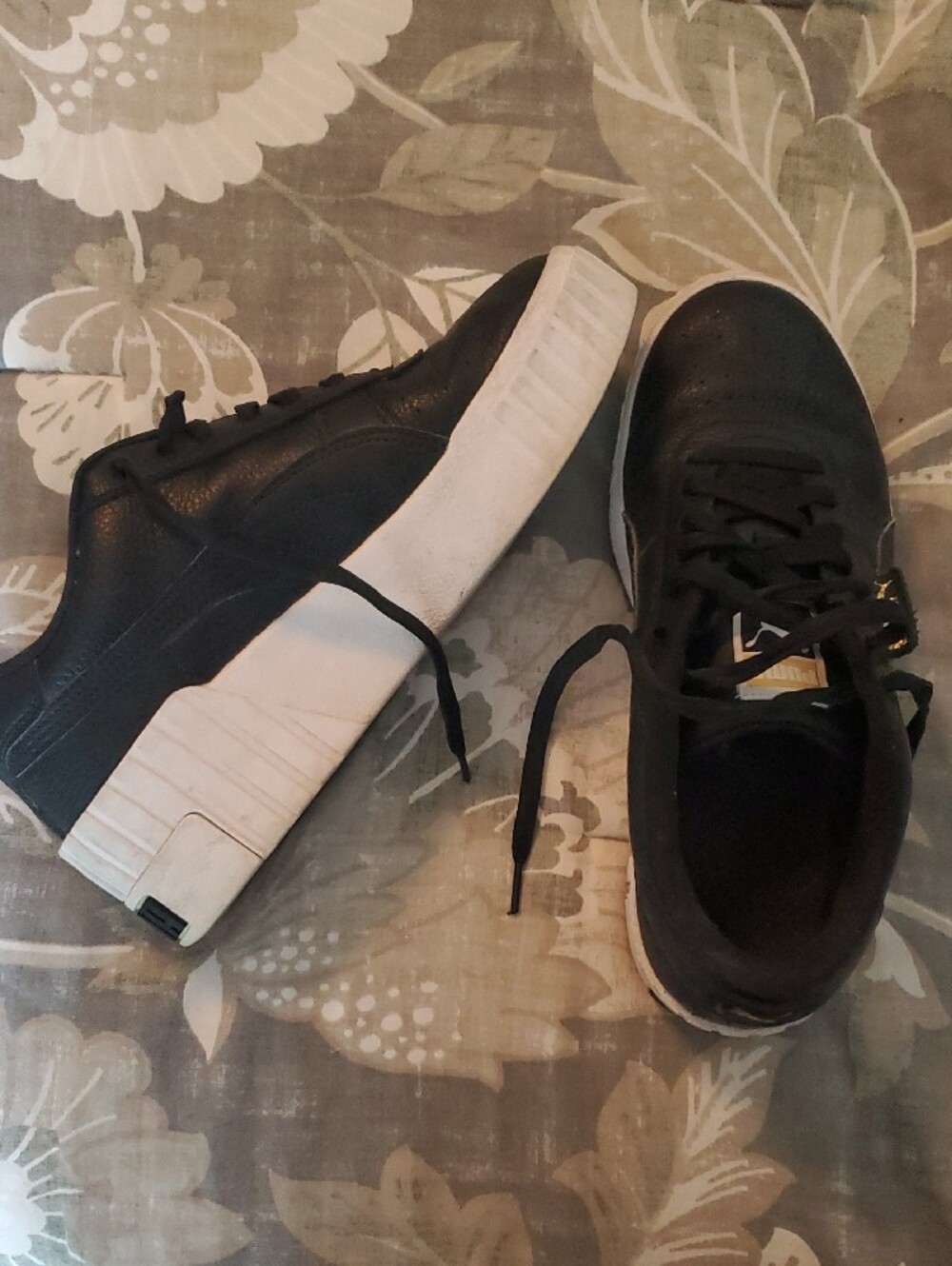 Puma "CALI" Women’s Black Platfofm Sneakers